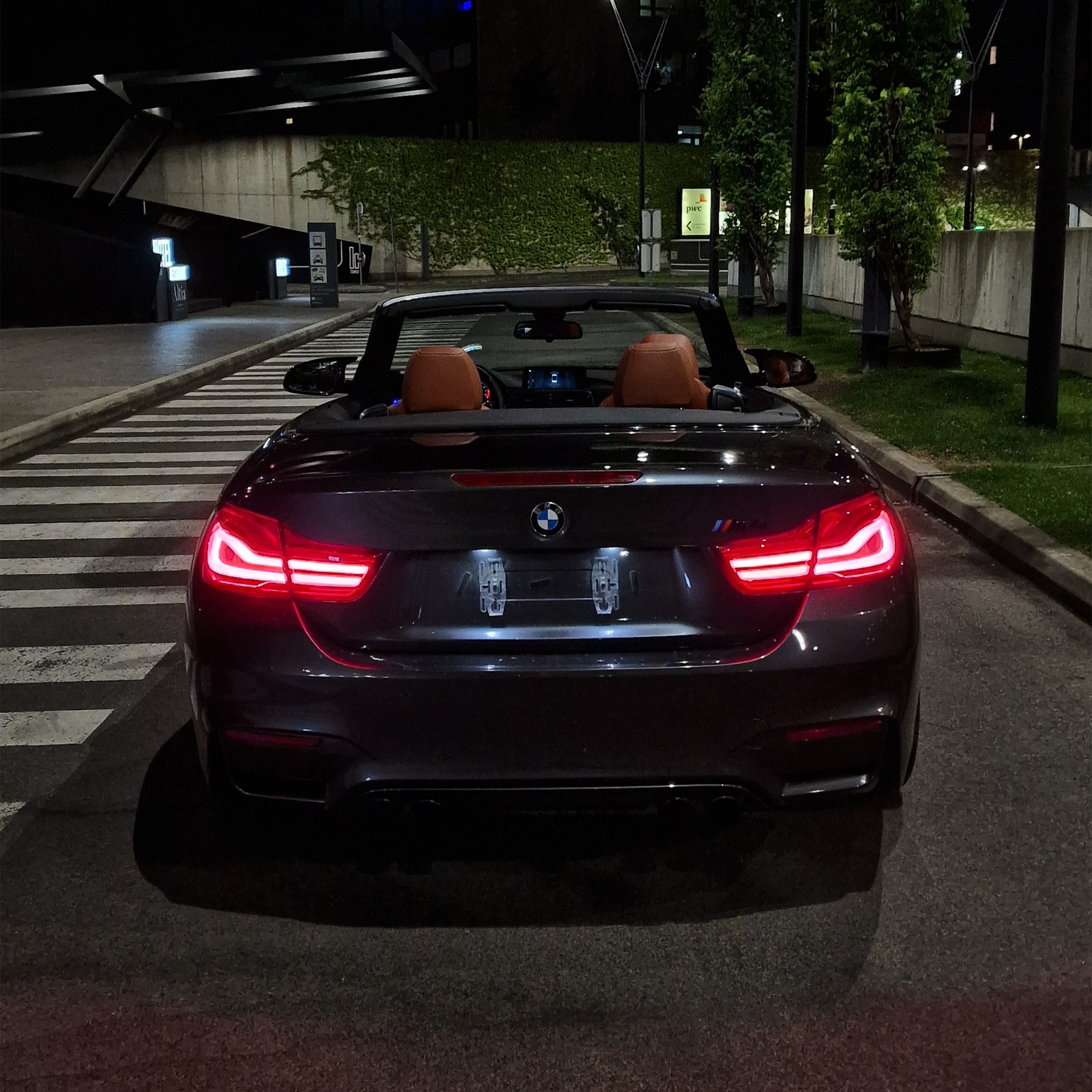 BMW M4 Mieten Wien 6